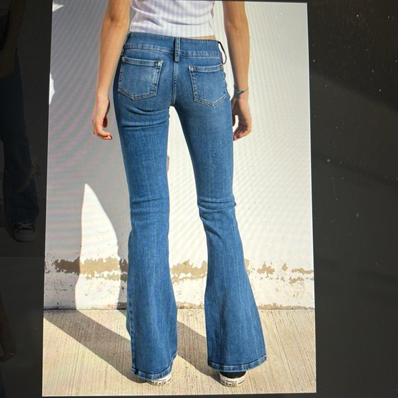 Subdued Low Waist Flare Jean With Front Square Pockets - Picture 4 of 13